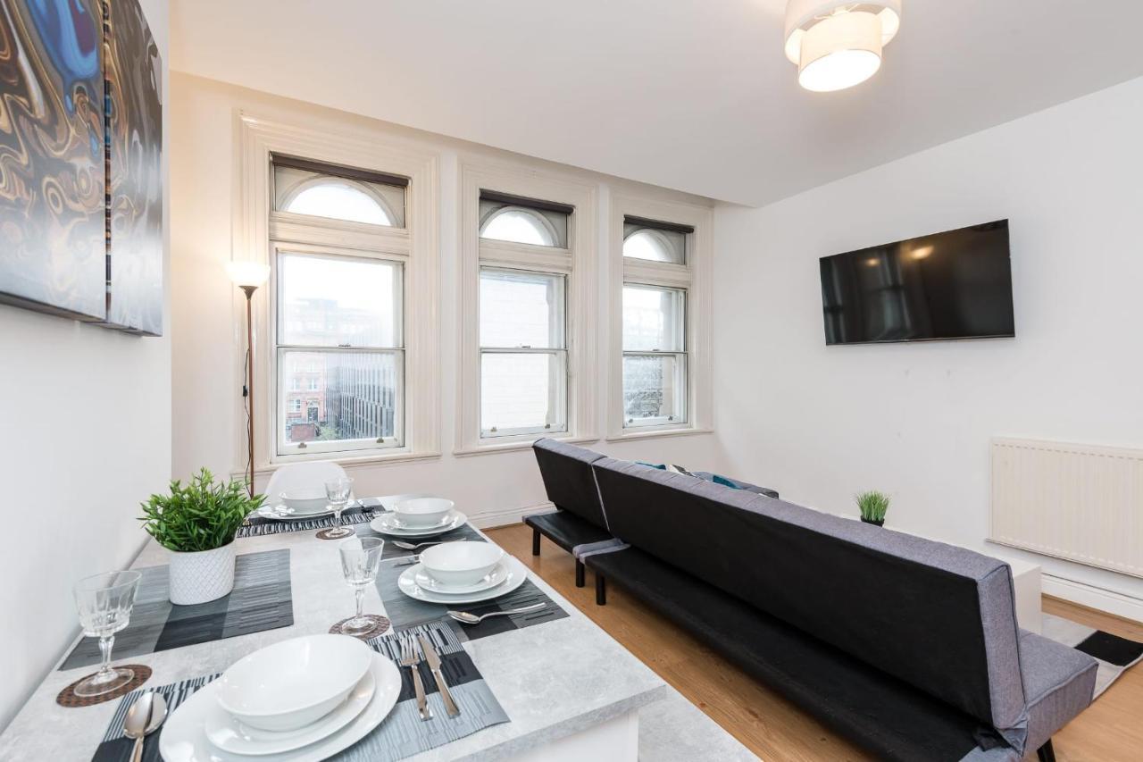 Superb Location, Lovely And Bright 2 Bed Appartamento Liverpool Esterno foto